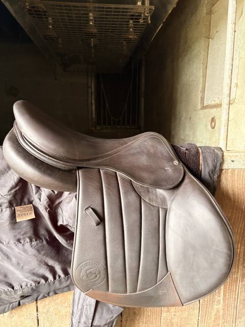 Selle forestier à vendre 