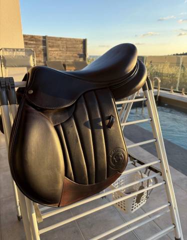 Selle séoul forestier 17,5 marron 