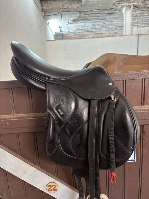 Selle devoucoux chiberta noire 17,5