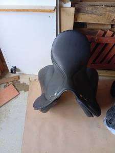 Selle anglaise synthétique fouganza 