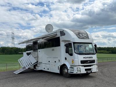 Horsebox non-hgv stx volvo 2011 used