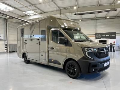 Kleine paardenvrachtwagen (b rijbewijs) akx  2026 nieuw