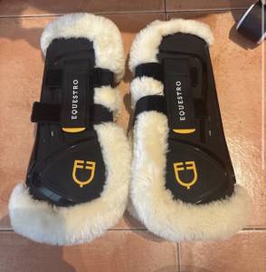 stinchiere equestro con pelo taglia full 