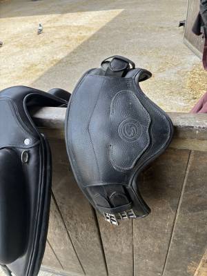 Selle aachen forestier 17 3a cuir de veau noir 2024