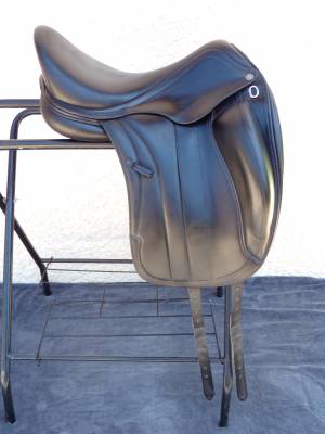 Selle dressage equipe carbone 17'