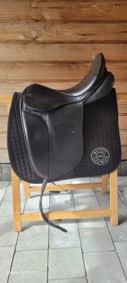 Selle dressage stubben