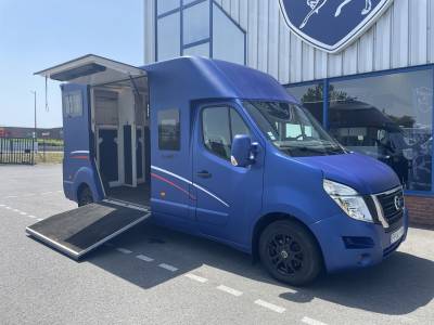 Camion 2 chevaux barbot
