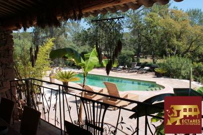 Propriété équestre de caractère  à roquebrune sur argens . rare à la vente !
