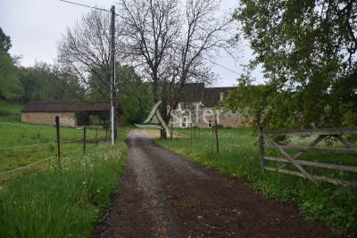 Propriété équestre sur 9 ha au nord du lot