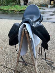 Selle de dressage aulion 