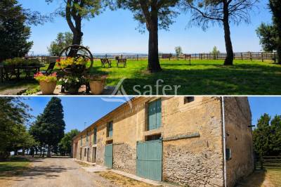 Domaine équestre de caractère  corps de ferme du xvii? si