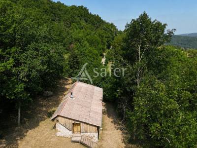 Propriété rurale de 16 ha avec prés et bois, marche pyrénée