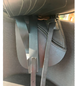   selle de dressage double quartier , taille 16, neuve,