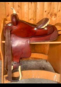 Selle am&eacute;ricaine Continental 16"