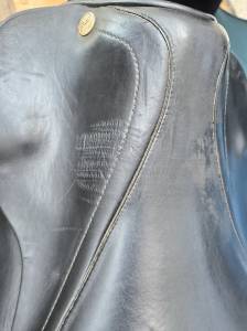 Selle de dressage prestige leonardo 