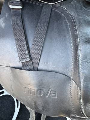 Selle bates innova dressage 17,5p
