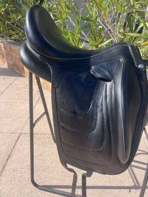 Sella da dressage devoucoux  17.5