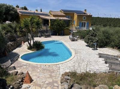Luxurious equestrian property  aude
