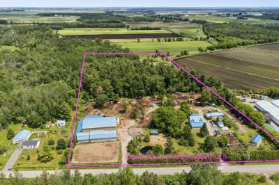 Domaine &Eacute;questre unique &agrave; 30 minutes de Montr&eacute;al