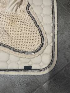 Equiline crystal jumping saddle pad & fly bonnet set