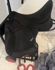 Selle dressage wintec contourbloc