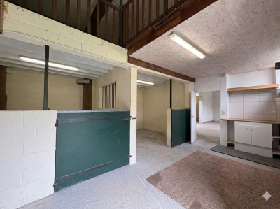 Propriété équestre privée avec potentiel gîte, 2 boxes