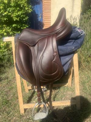 Sella da dressage antarès  17.5