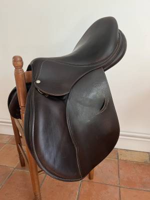 Sella da dressage devoucoux  17