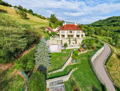 Scuderia per proprietari in vendita savoie