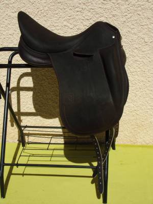 Selle dressage childeric dpl 17'5 neuve