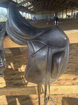 Sella da dressage cwd  17