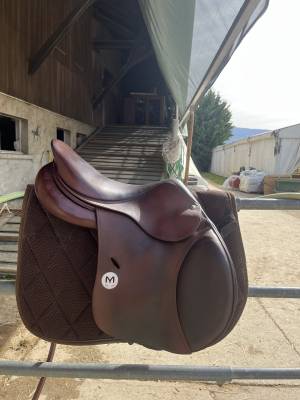 Selle meyer 17” – très bon état – très peu utilisée 