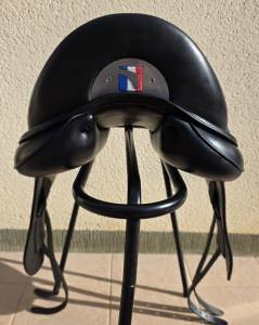 Sella da dressage childeric  17.5