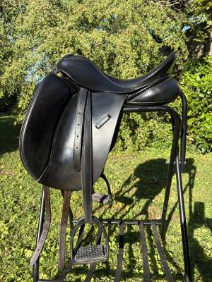 Sella da dressage euroriding diamant 17