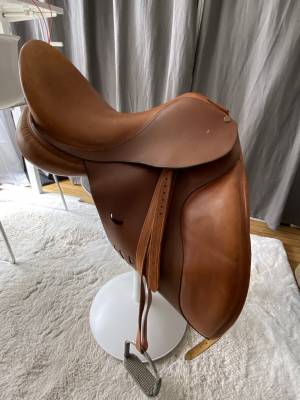 Sella da dressage delgrange  18