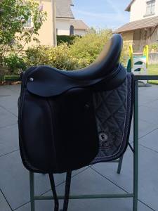 Sella da dressage  frank baines elegance 18