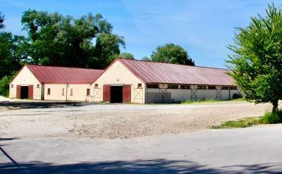 &Eacute;curie de galop cl&eacute; en main &ndash; 38 boxes &ndash; Lamorlaye / Chantilly