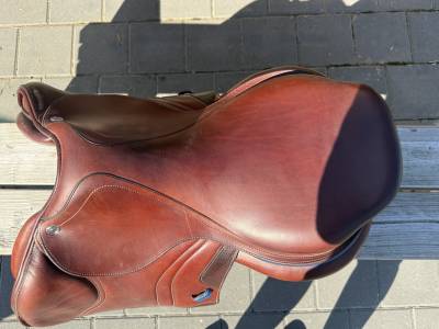 Selle cwd taille 18,5 