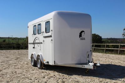 Maxi 3 van cheval liberte 3 places - promotion