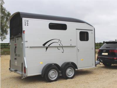 Van multimax cheval liberte 2 places