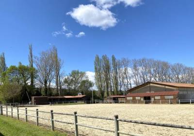 Equestrian bed and breakfast  gard