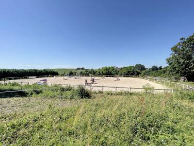 Haras sur 12 hectares  Sud Toulouse (31)