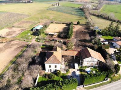 Equestrian bed and breakfast  drôme