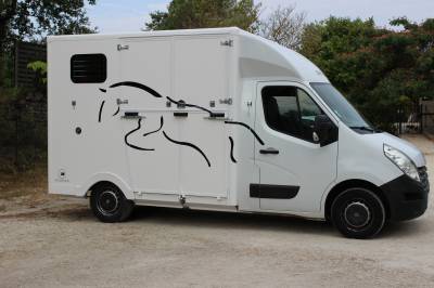 Horsebox HGV Renault  2013 Used