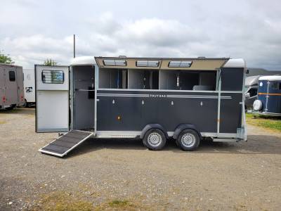 Horse trailer fautras oblic+4 4 stalls 2023 used