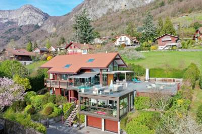 Villa d'architecte à veyrier du lac avec vue sur lac