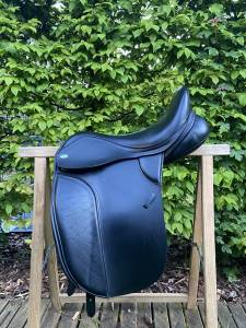 Selle dressage thorowgood haut garrot 17,5