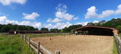 Centre équestre en activité à proximité de ROYAN