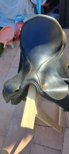 Selle de dressage eric thomas 17,5