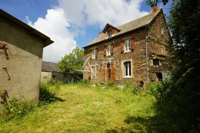 Corps de ferme avec 5ha90 de pres